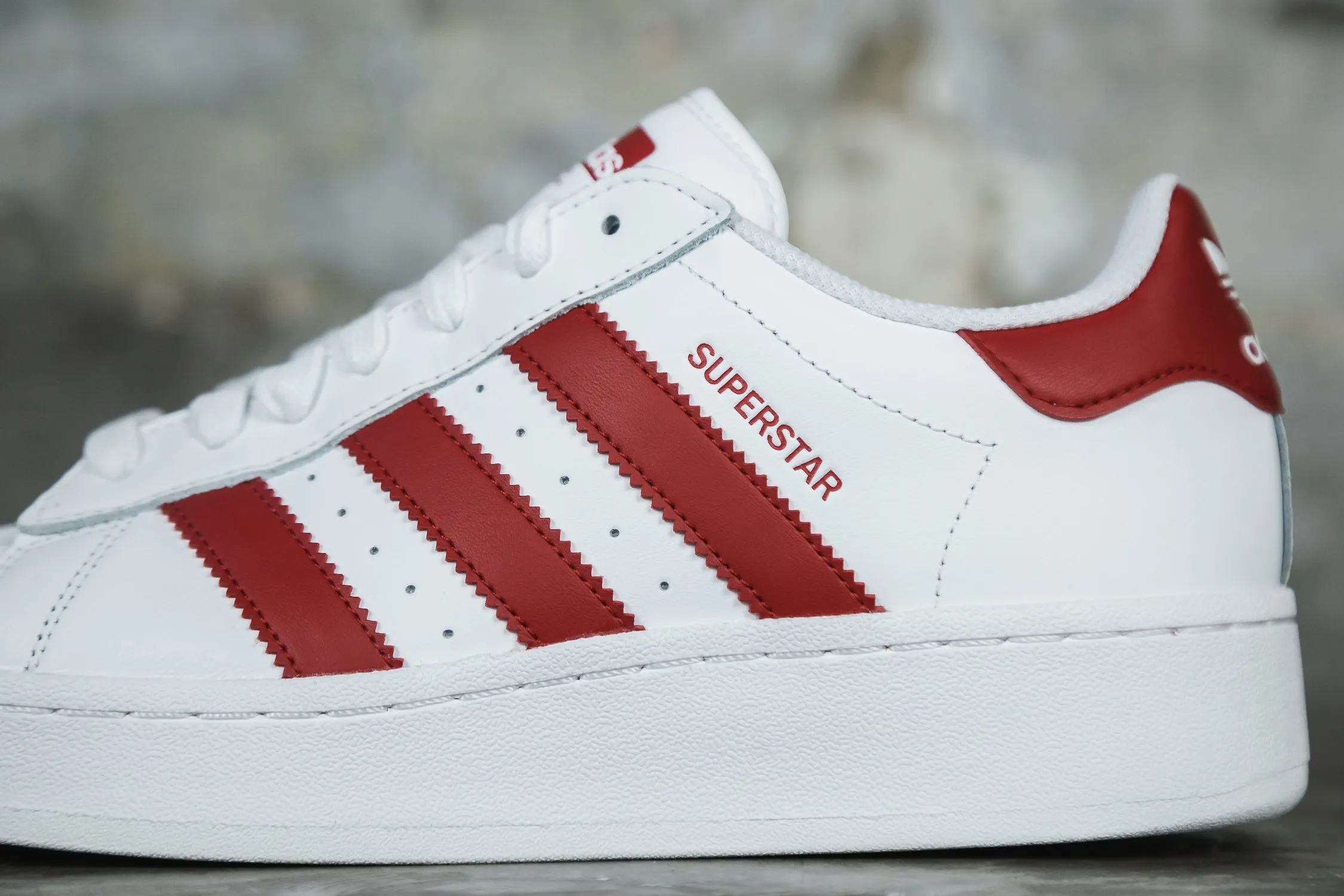 adidas Superstar XLG