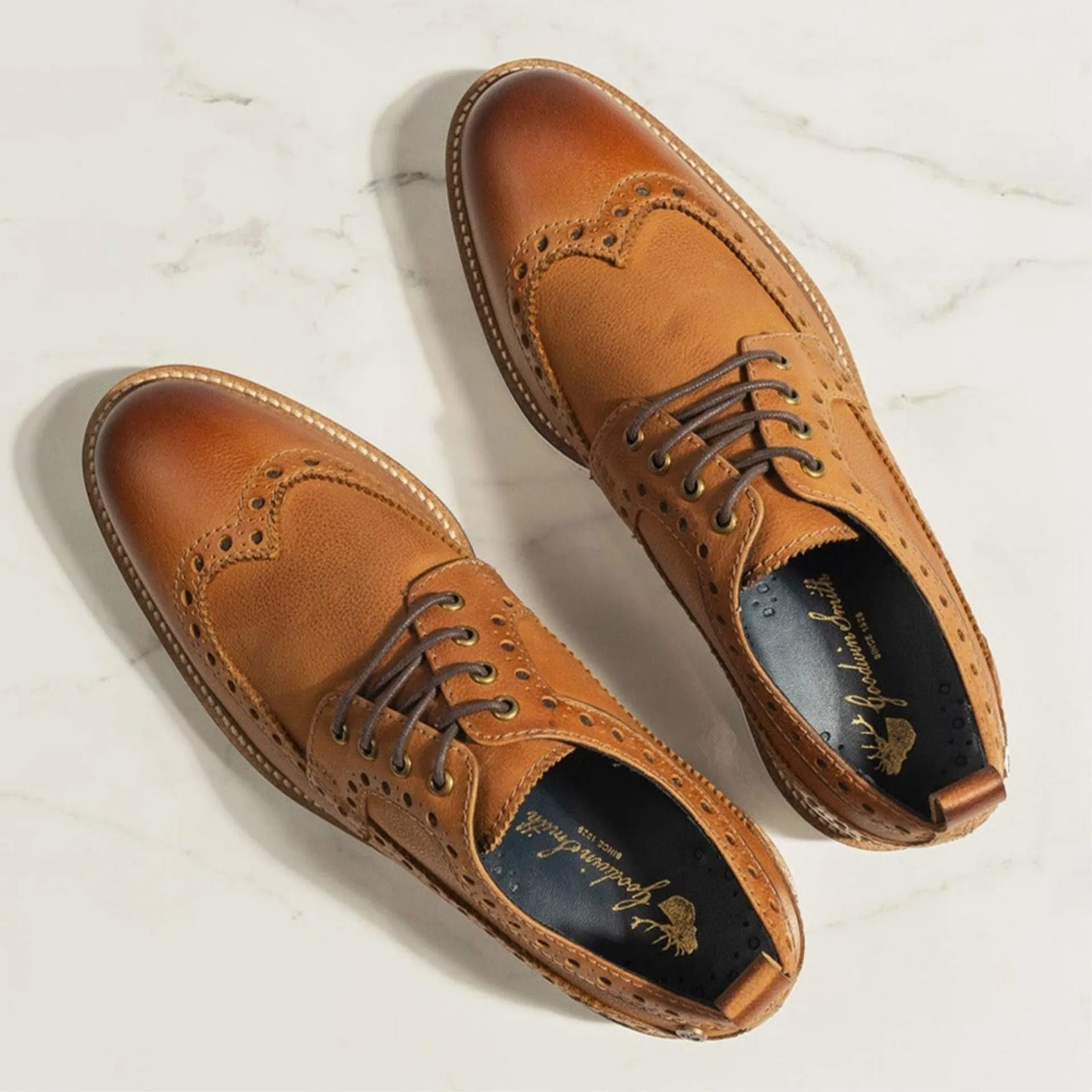 CALDER TAN DERBY BROGUE