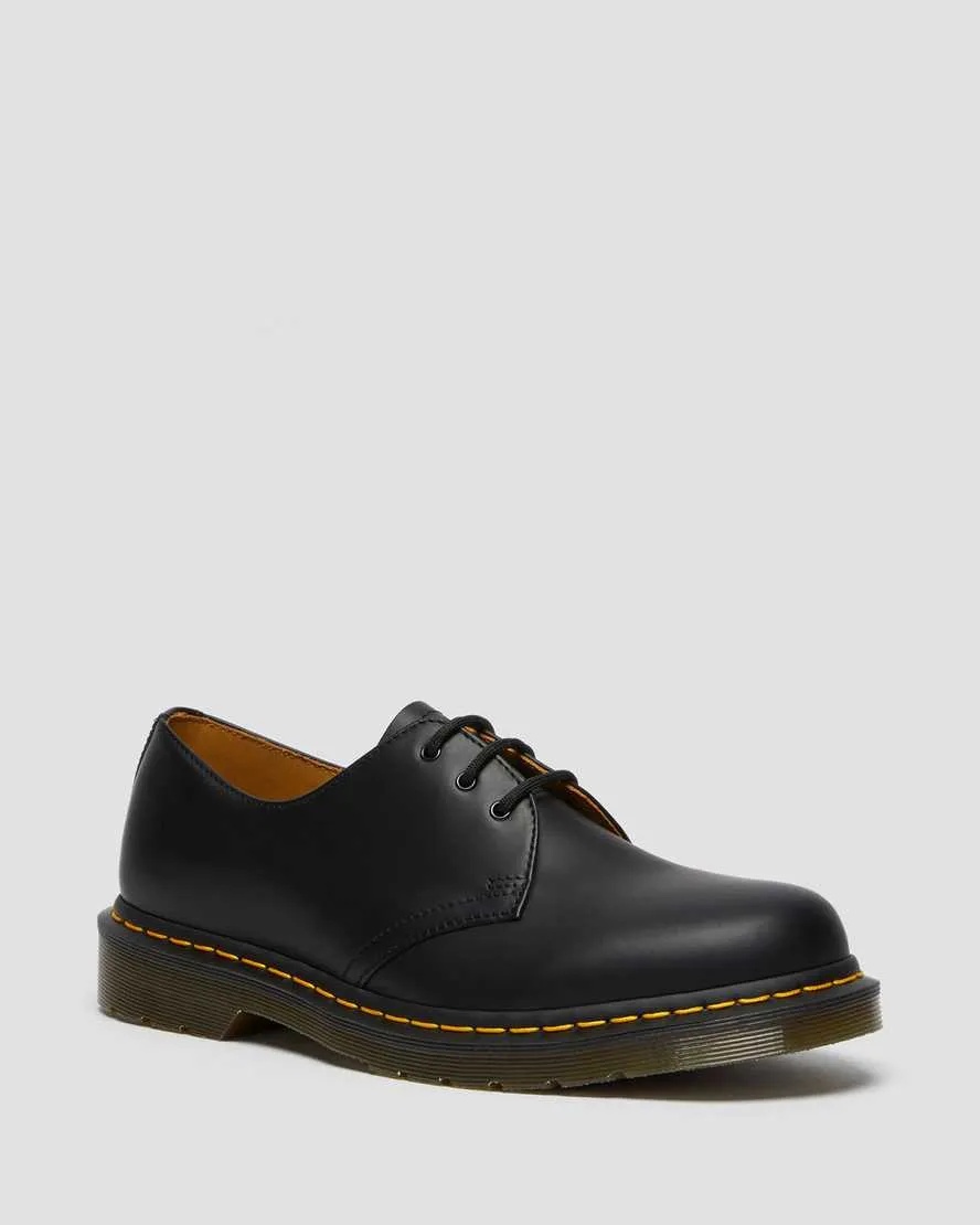 Dr. Martens UNISEX 1461 SMOOTH LEATHER SHOES