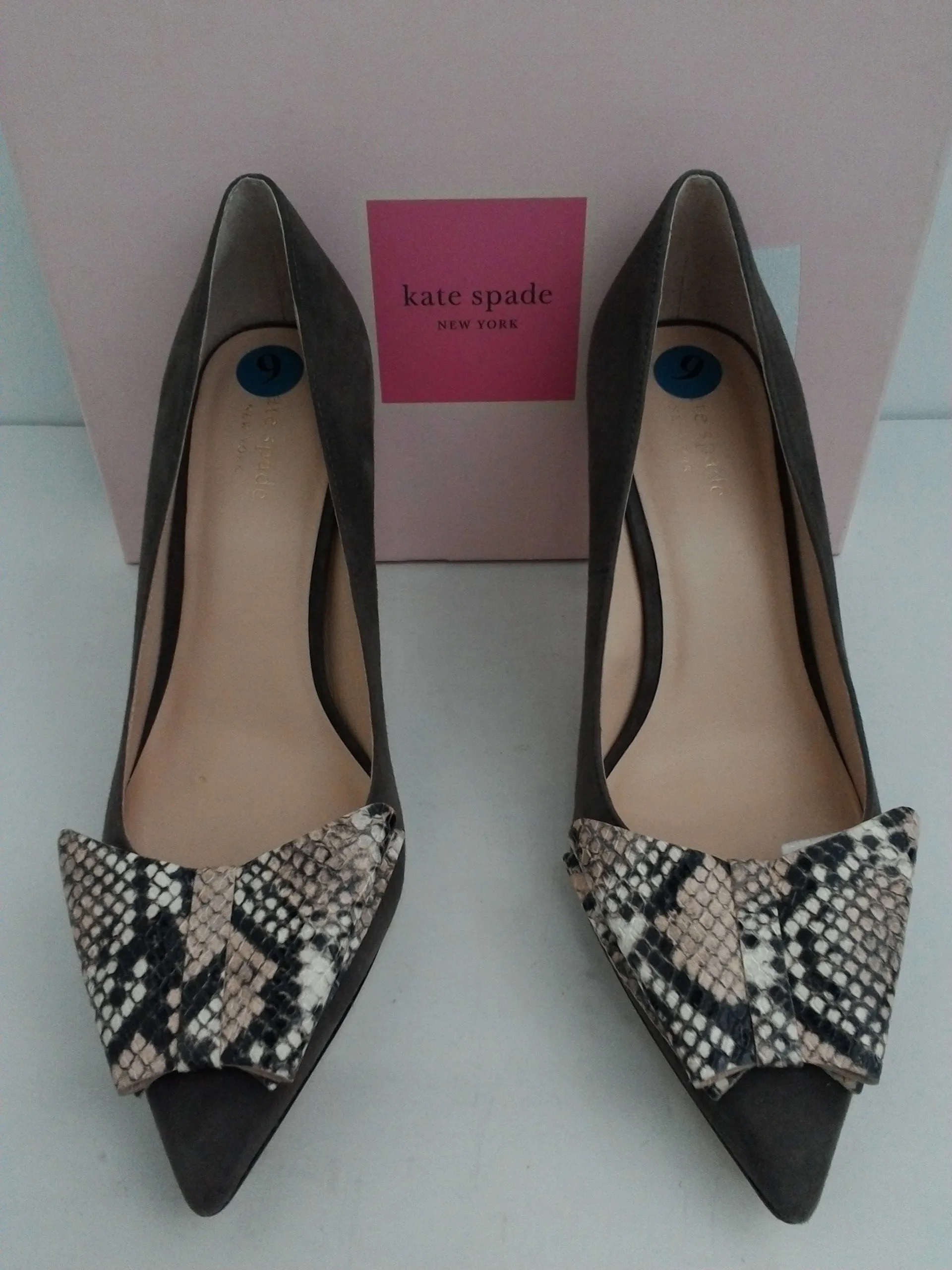 Kate Spade Women's Vanna Moka Suede Snake Print bow Size 9 M