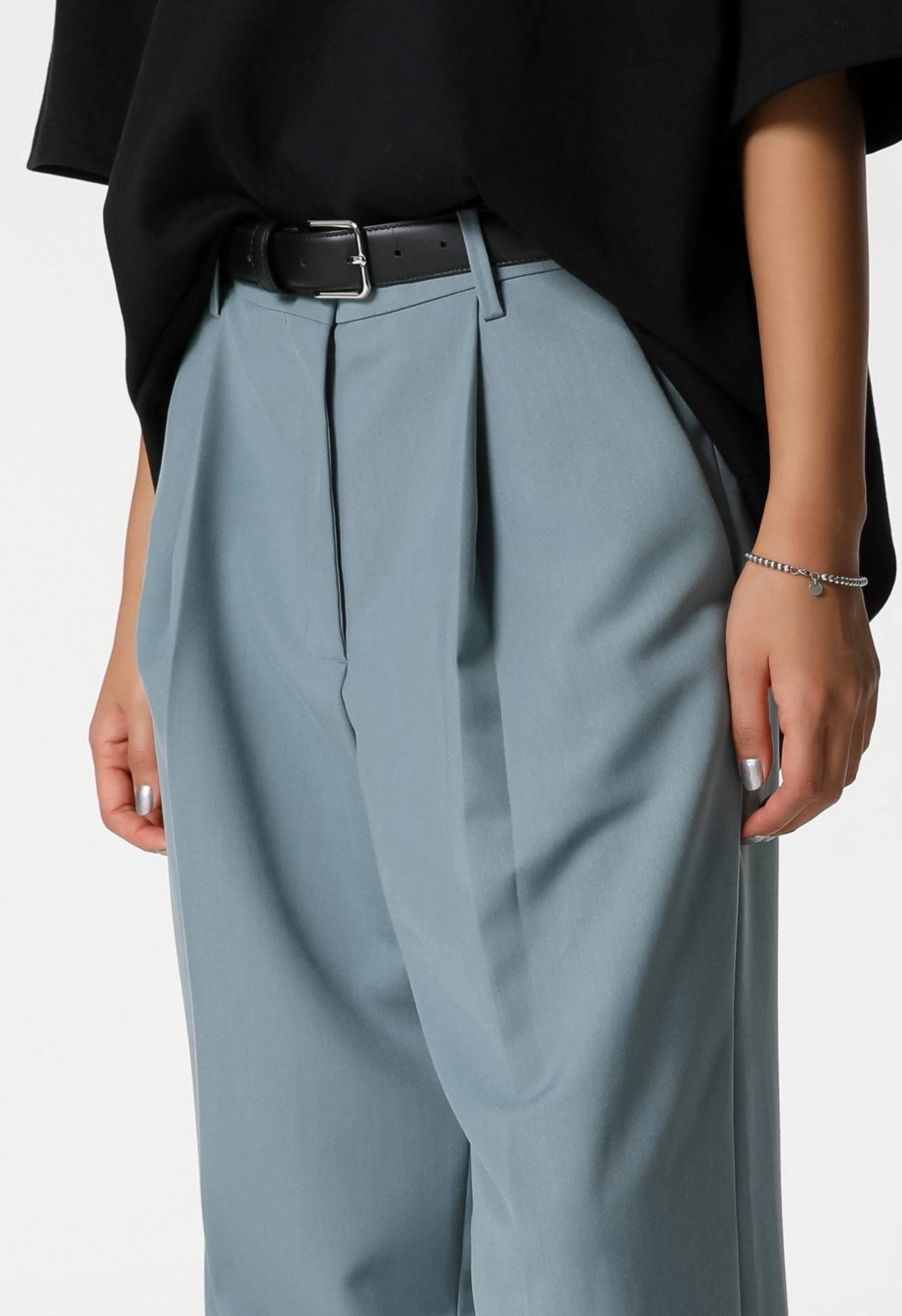 Pleated Trouser In Ocean Grey