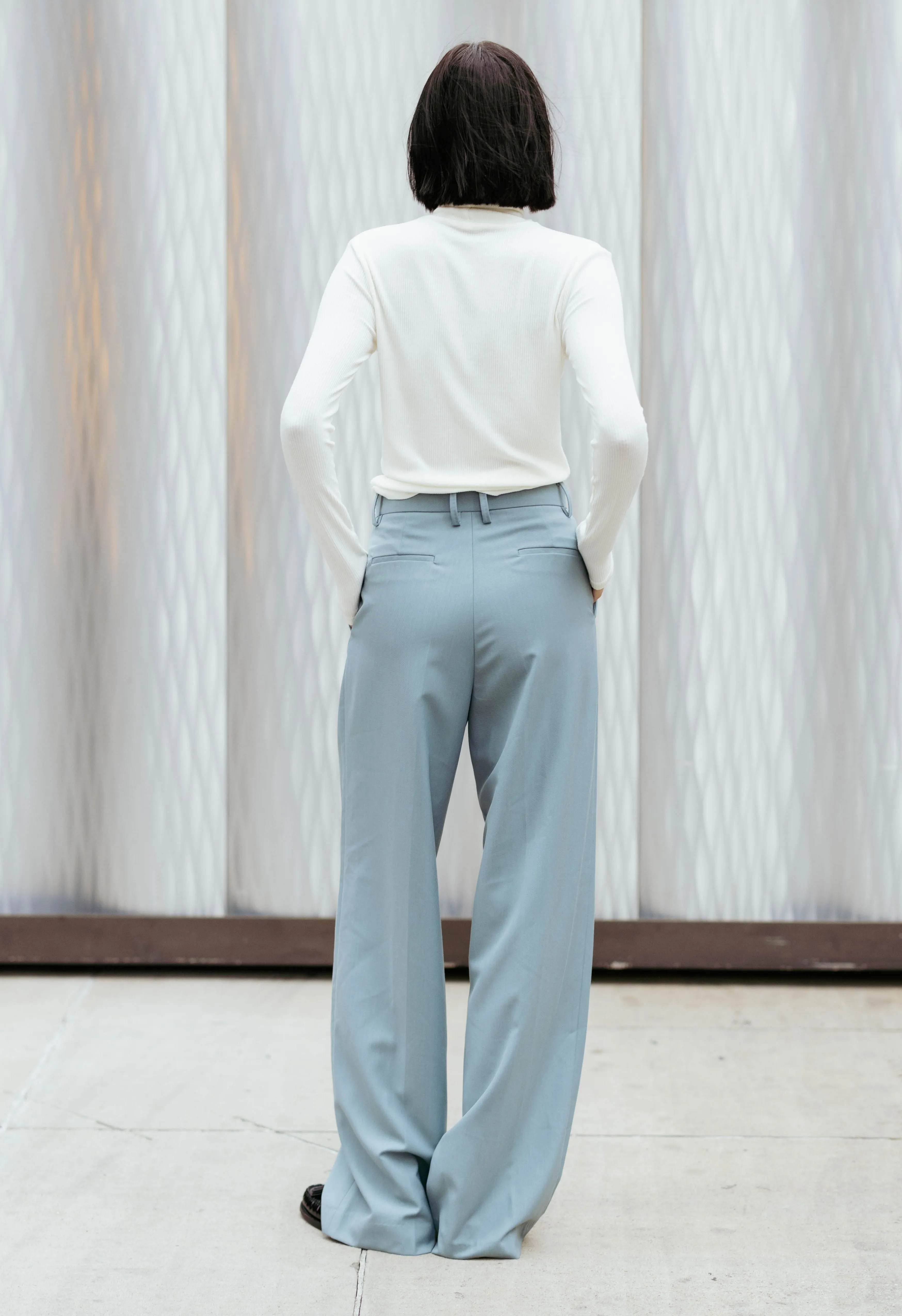 Pleated Trouser In Ocean Grey