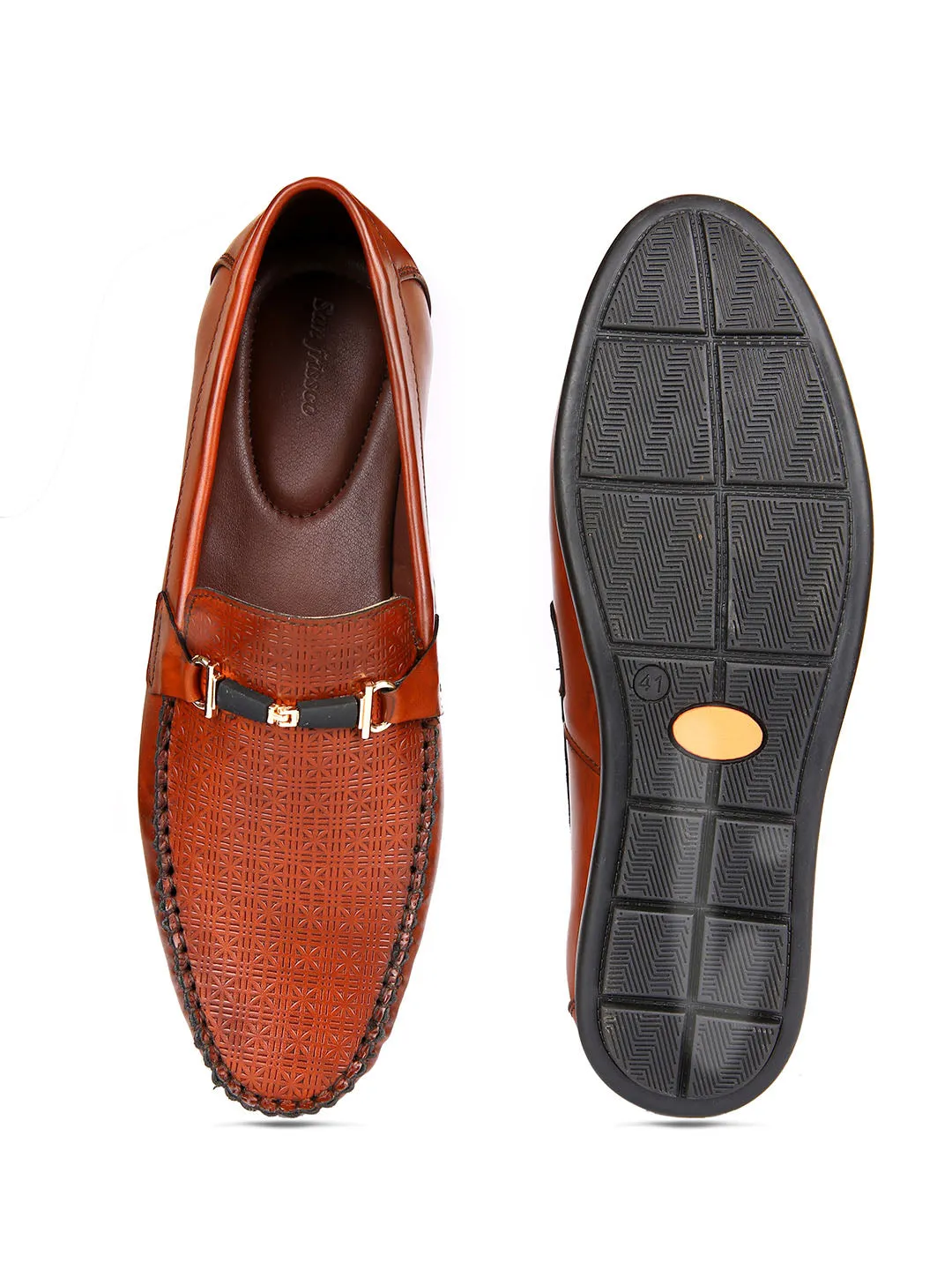 Scandal Textured Loafers With Buckle